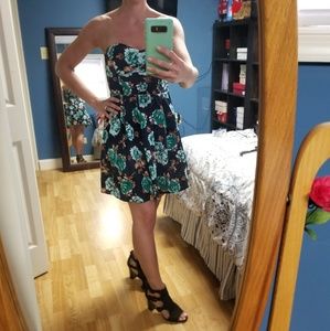 3 for $30.  NWOT floral strapless dress.